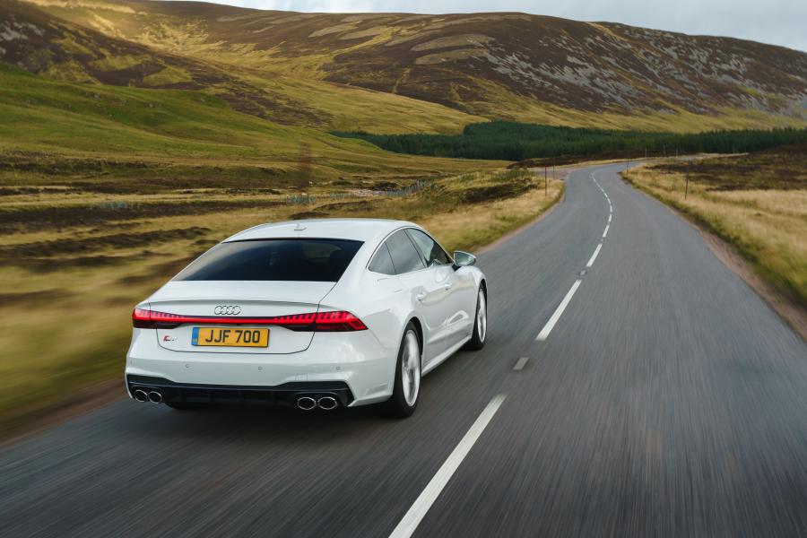  Audi S7 Sportback TDI 2019 года  (UK) (фото 22 из 41)